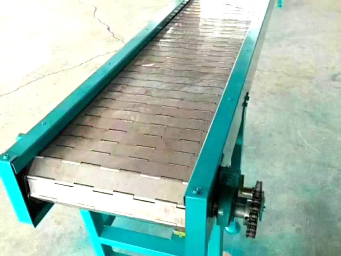 鏈板輸送機(jī)